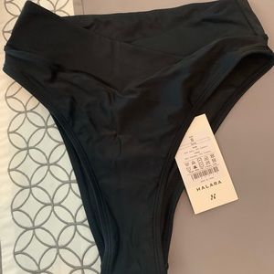 Halara Swim Bikini bottom, size Small